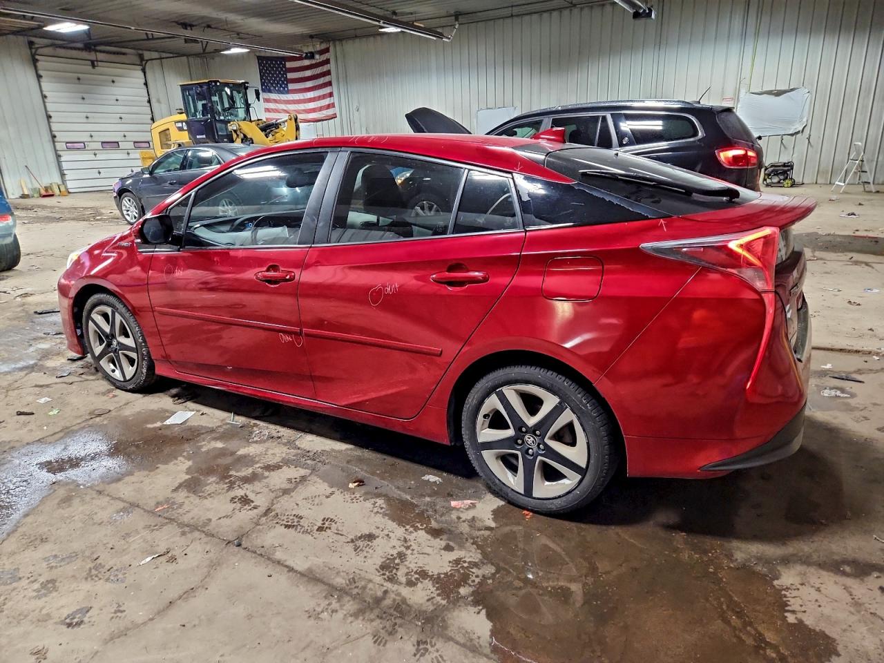 2016 TOYOTA PRIUS photo 4