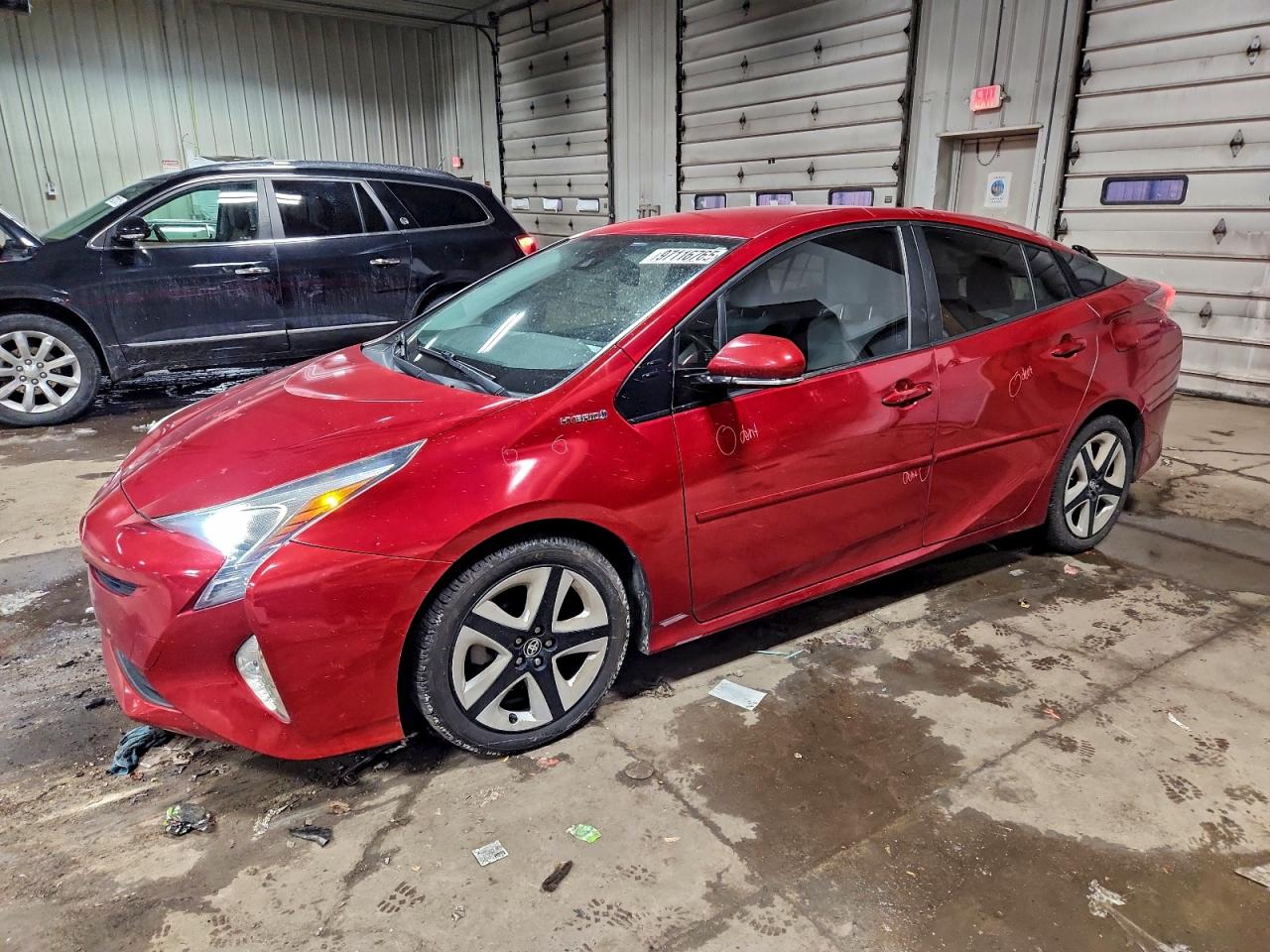 2016 TOYOTA PRIUS