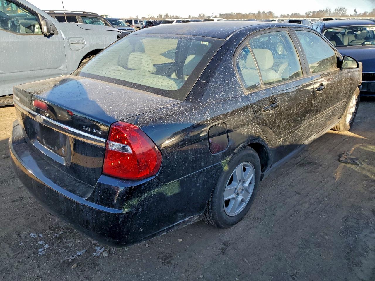 2005 CHEVROLET MALIBU LS photo 3