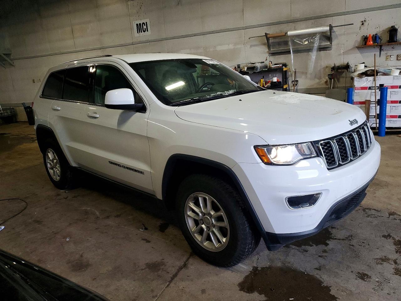 2018 JEEP GRAND CHEROKEE LAREDO photo 10