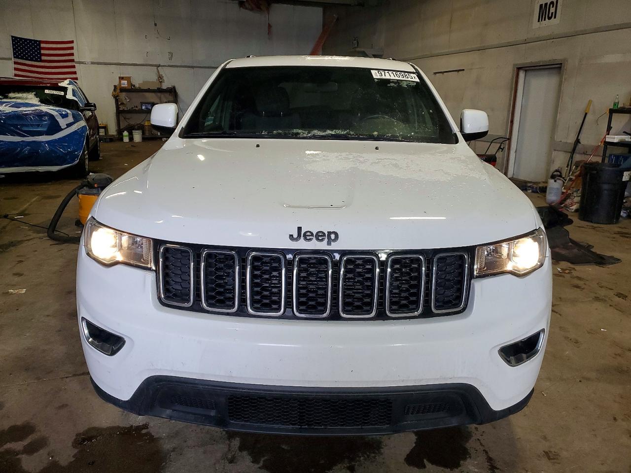 2018 JEEP GRAND CHEROKEE LAREDO photo 13