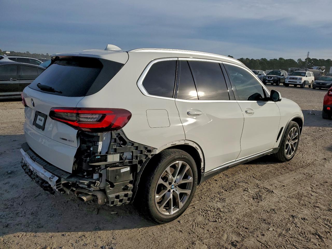 2022 BMW X5 SDRIVE 40I photo 5