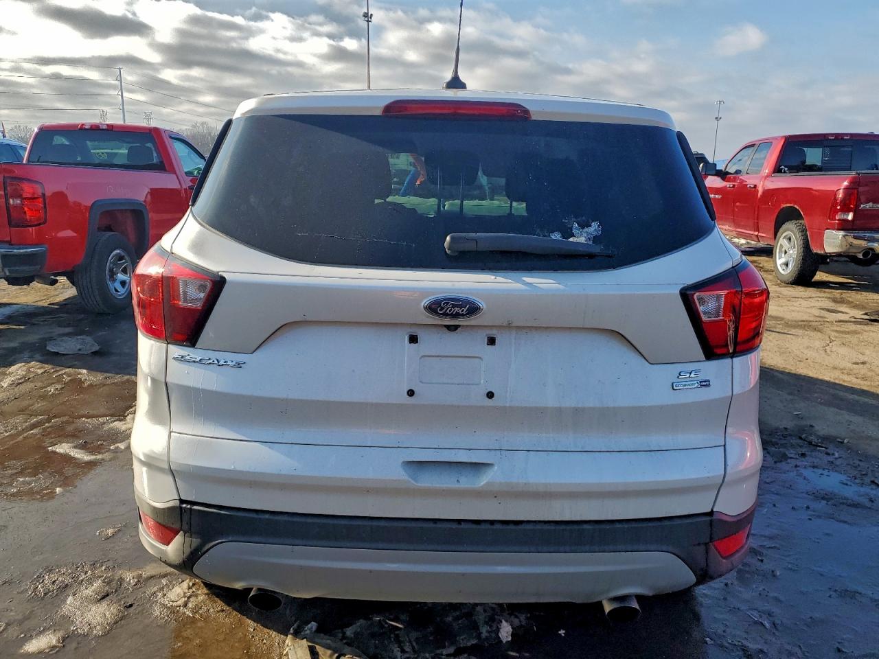 2019 FORD ESCAPE SE photo 6