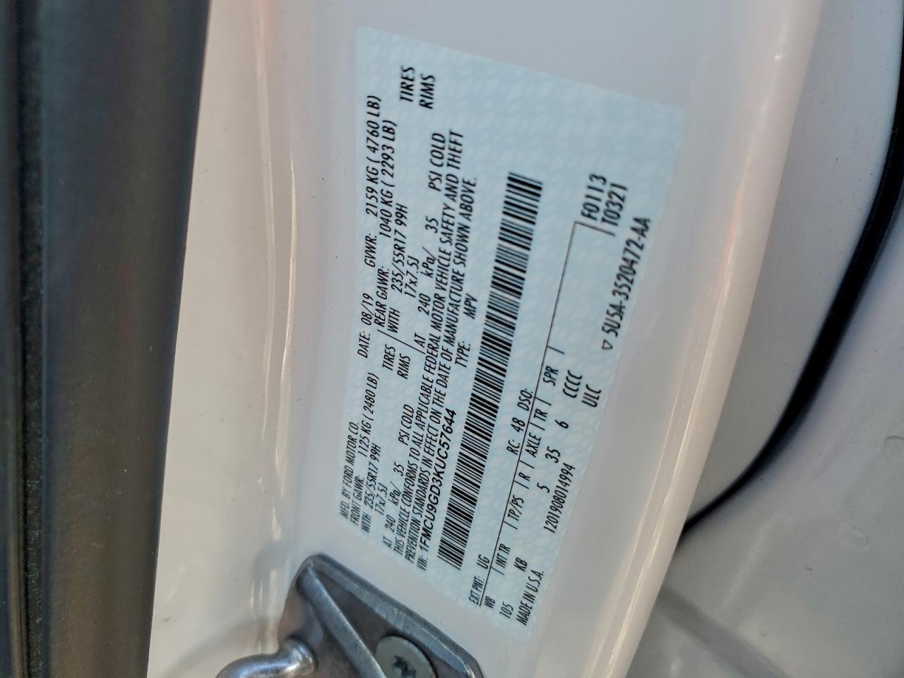2019 FORD ESCAPE SE photo 13