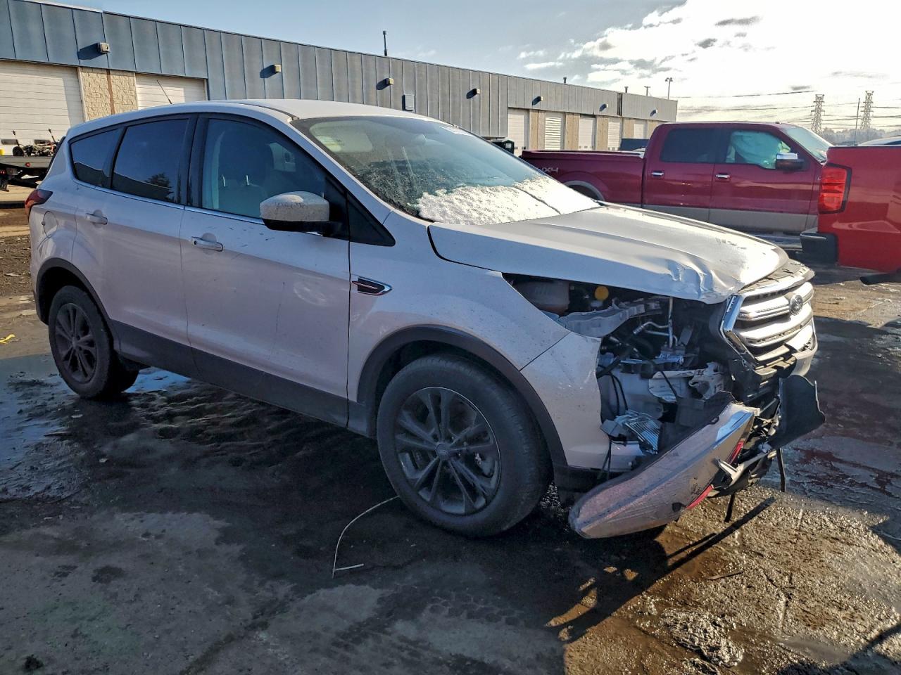 2019 FORD ESCAPE SE photo 4