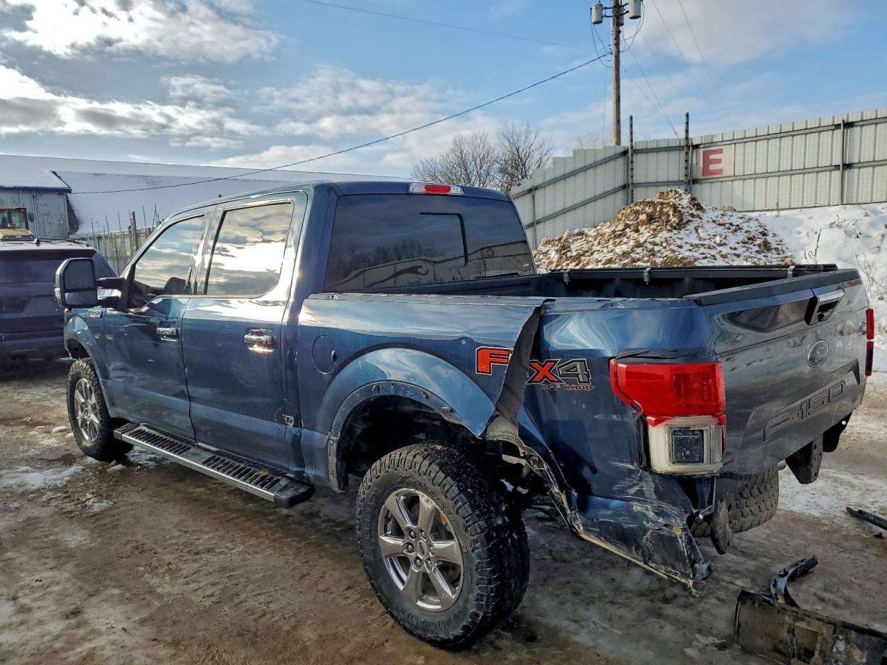 2019 FORD F150 SUPERCREW photo 2