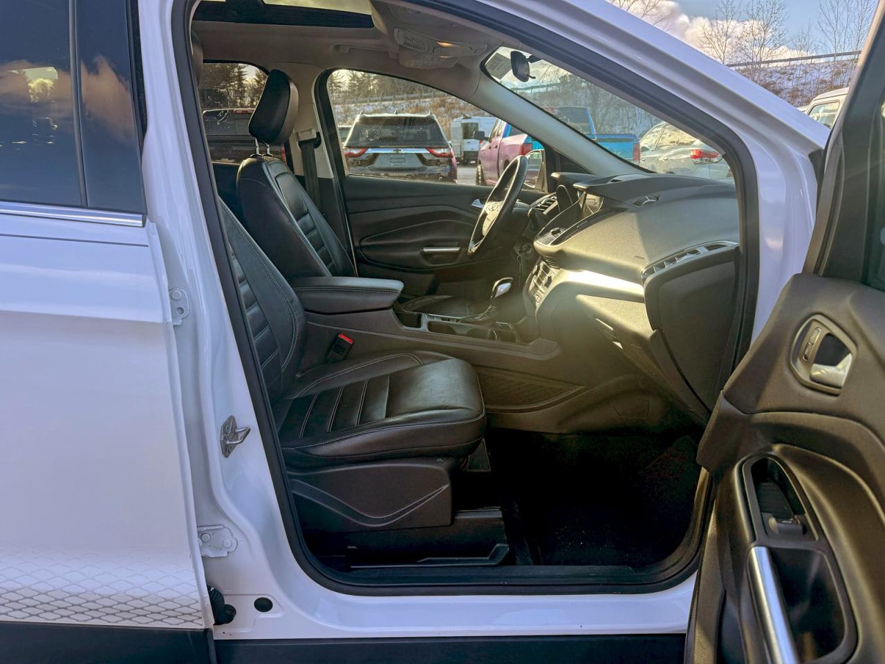 2018 FORD ESCAPE SEL photo 5