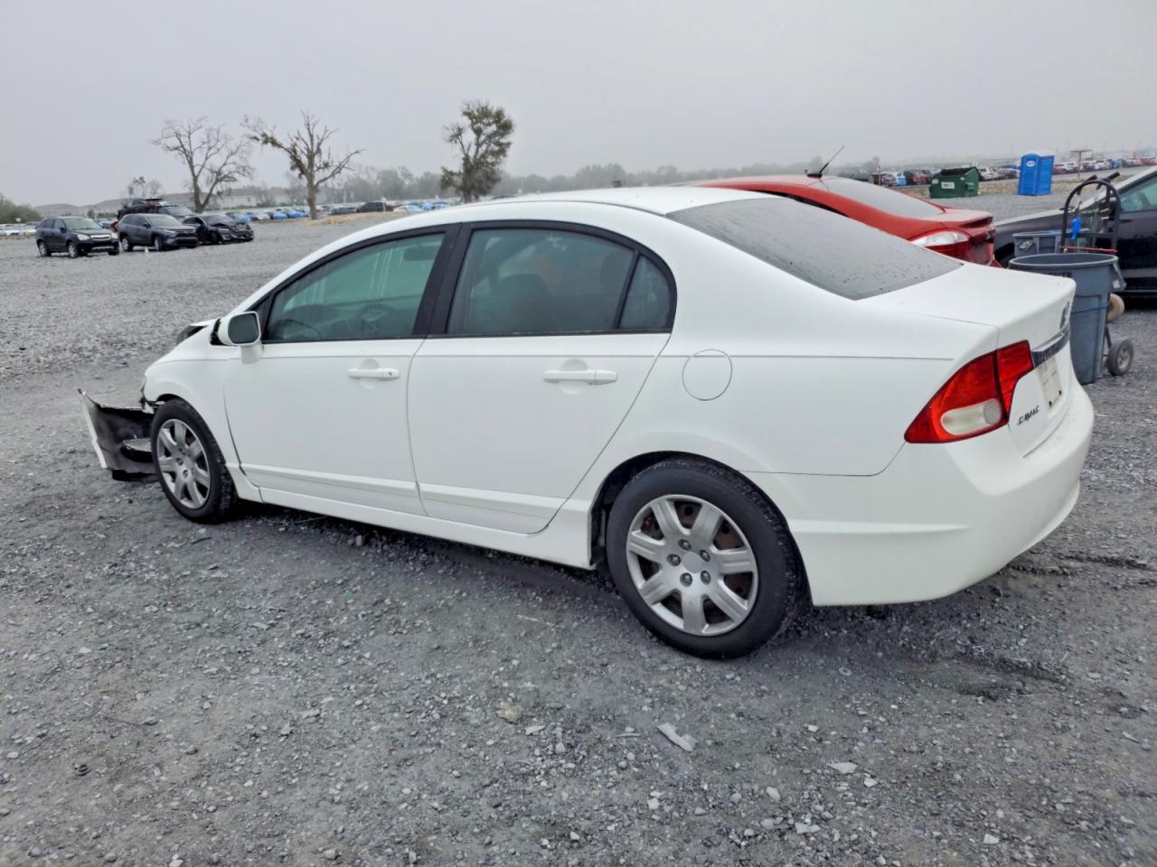 2011 HONDA CIVIC LX photo 2