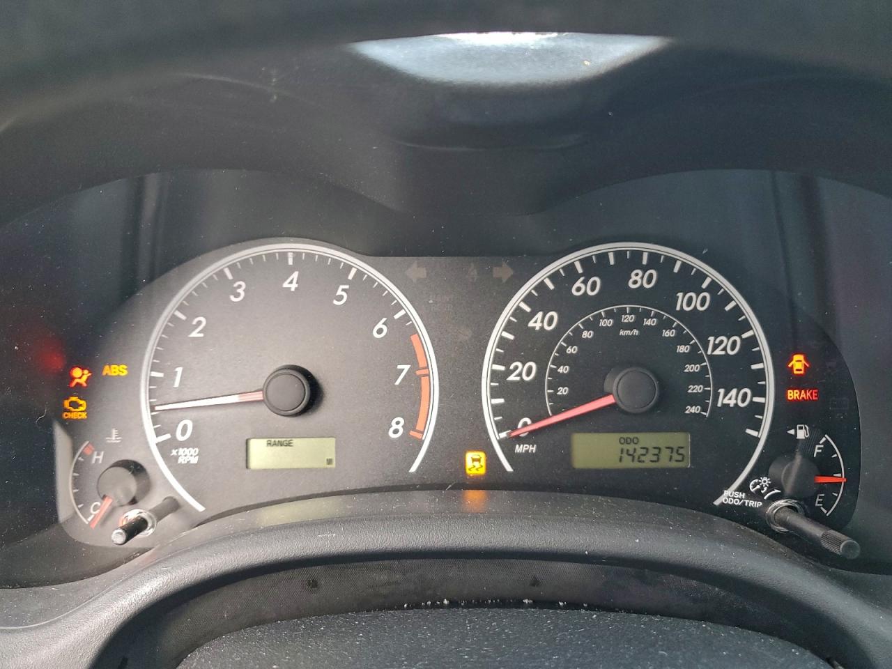 2013 TOYOTA COROLLA BASE photo 9