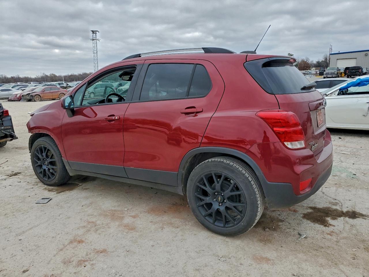 2022 CHEVROLET TRAX 1LT photo 3