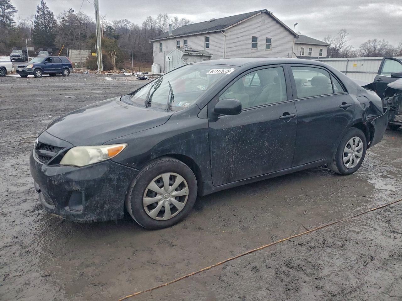 2013 TOYOTA COROLLA