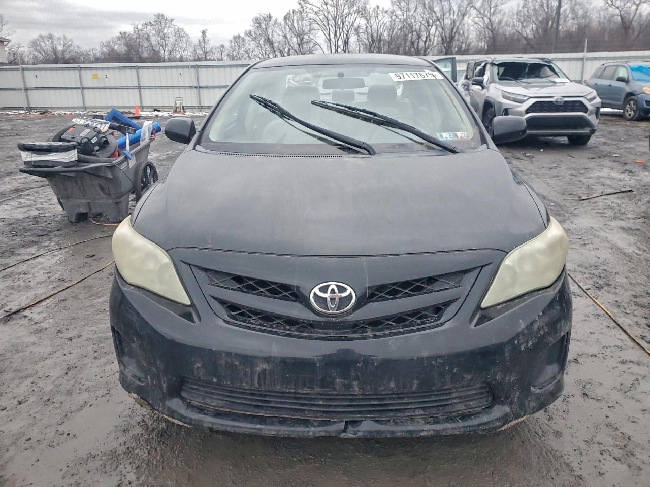 2013 TOYOTA COROLLA BASE photo 13
