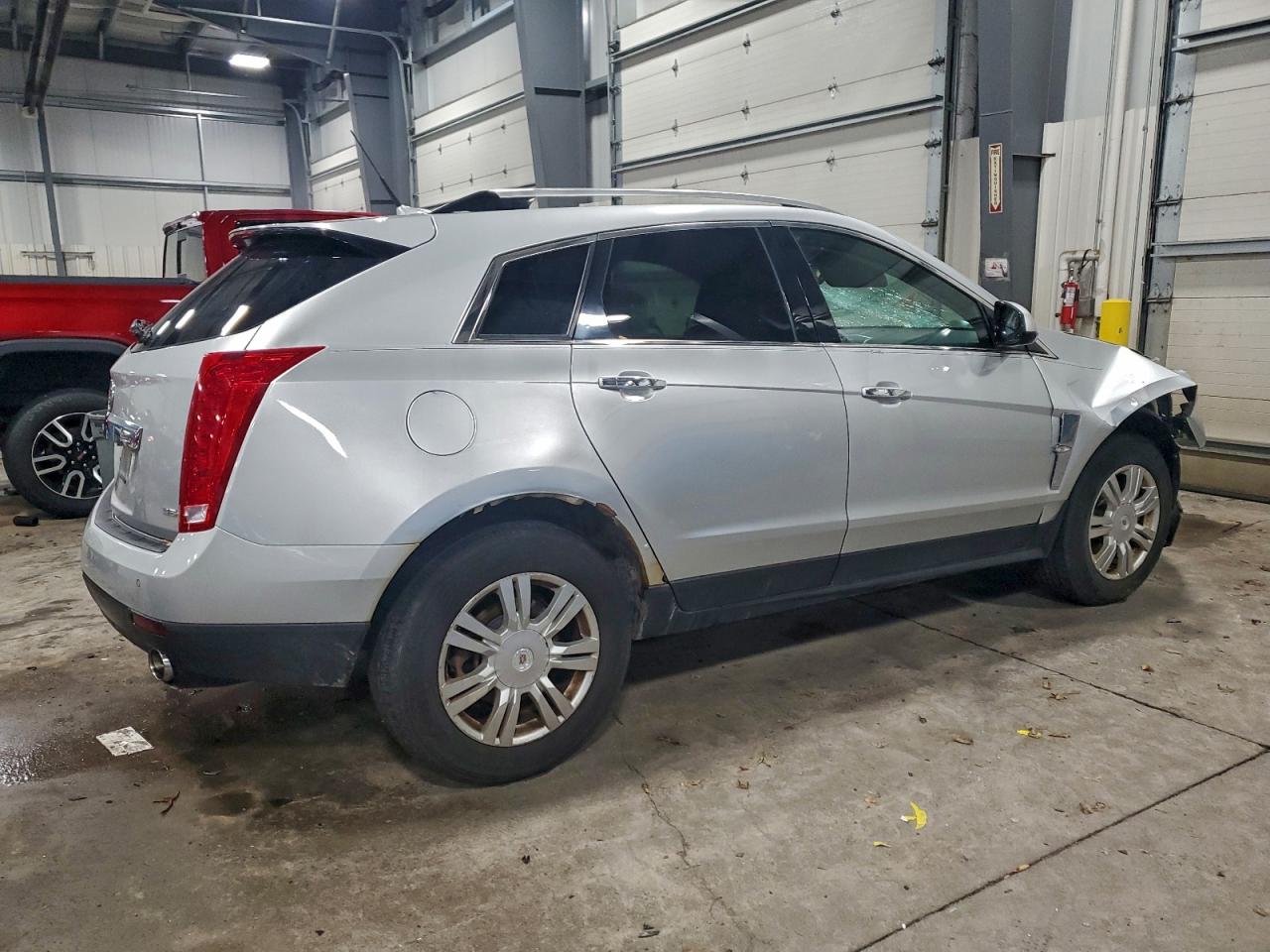 2012 CADILLAC SRX LUXURY COLLECTION photo 3