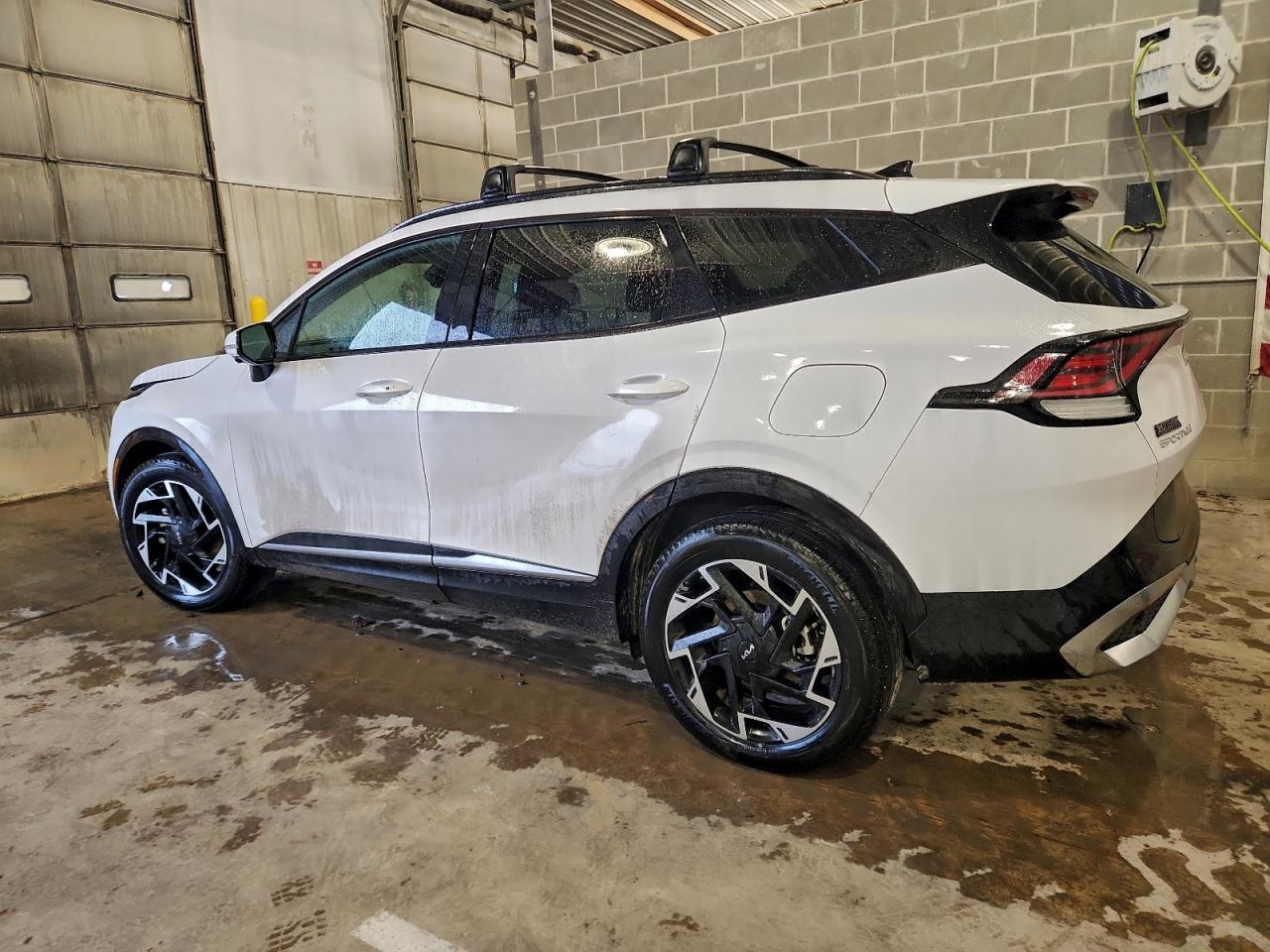 2025 KIA SPORTAGE SX PRESTIGE photo 2
