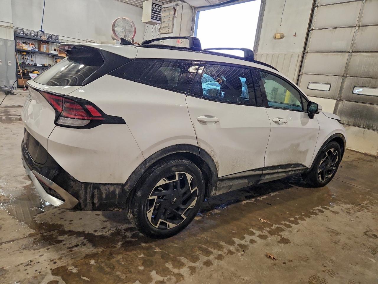 2025 KIA SPORTAGE SX PRESTIGE photo 3