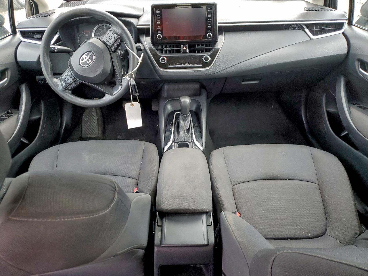 2020 TOYOTA COROLLA LE photo 8