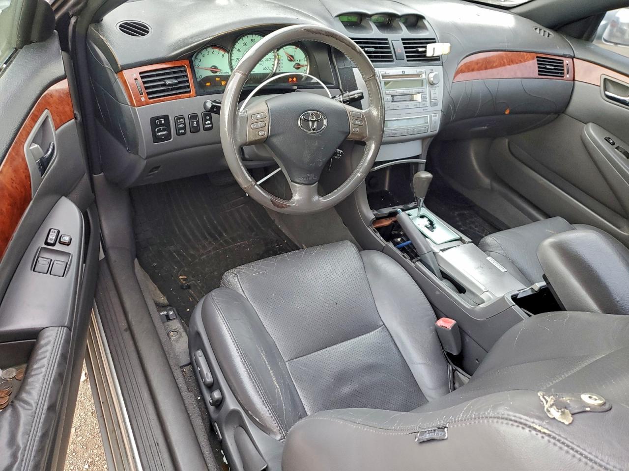 2006 TOYOTA CAMRY SOLARA SE photo 22