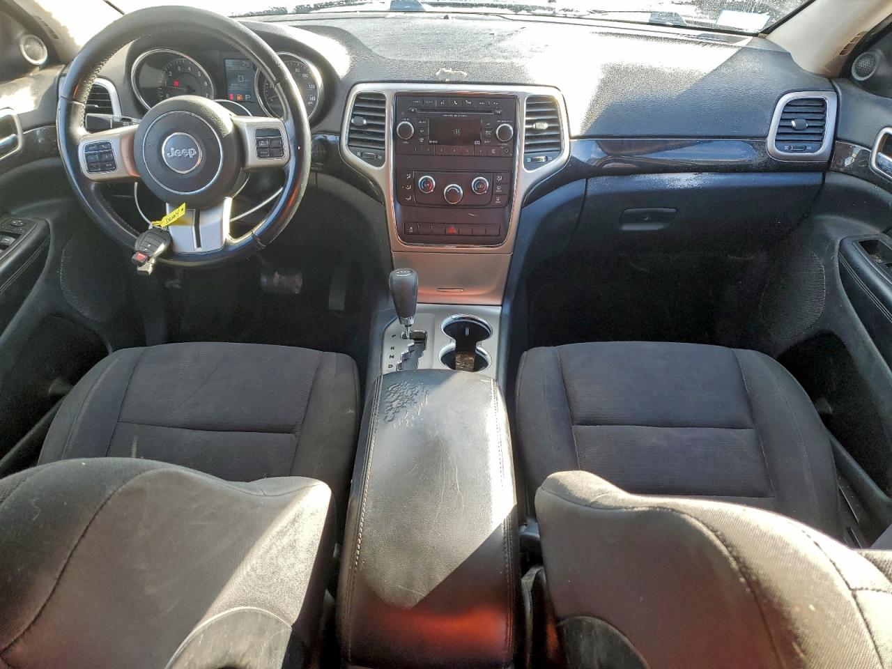 2012 JEEP GRAND CHEROKEE LAREDO photo 22