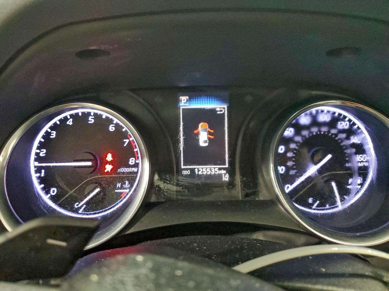 2020 TOYOTA CAMRY SE photo 17