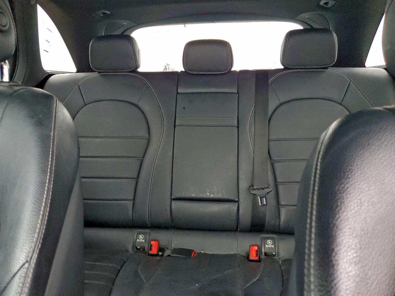 2017 MERCEDES-BENZ GLC 300 photo 19