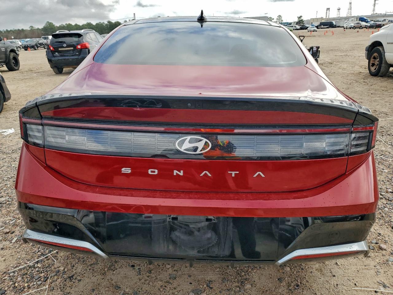 2024 HYUNDAI SONATA SEL photo 11