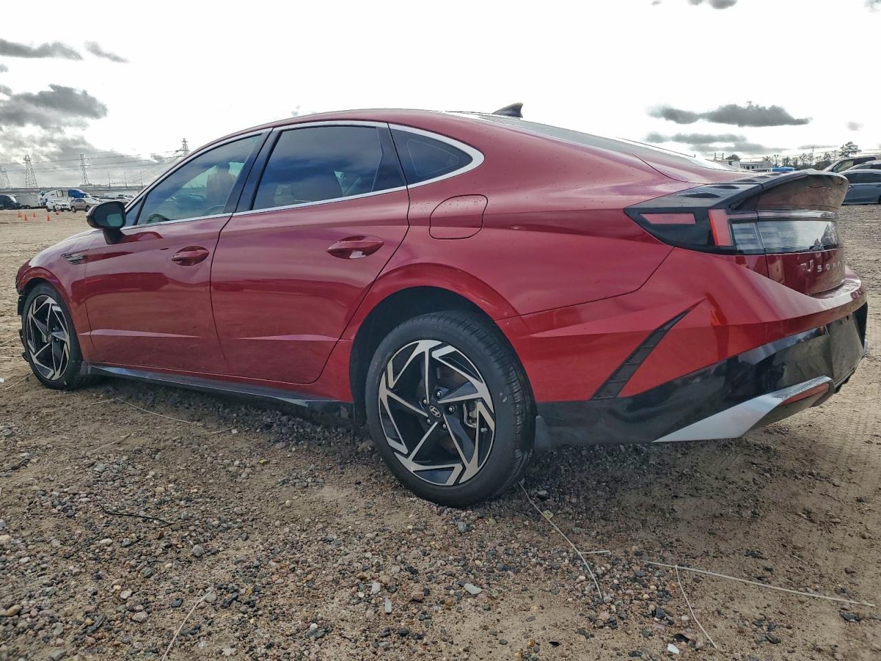 2024 HYUNDAI SONATA SEL photo 3