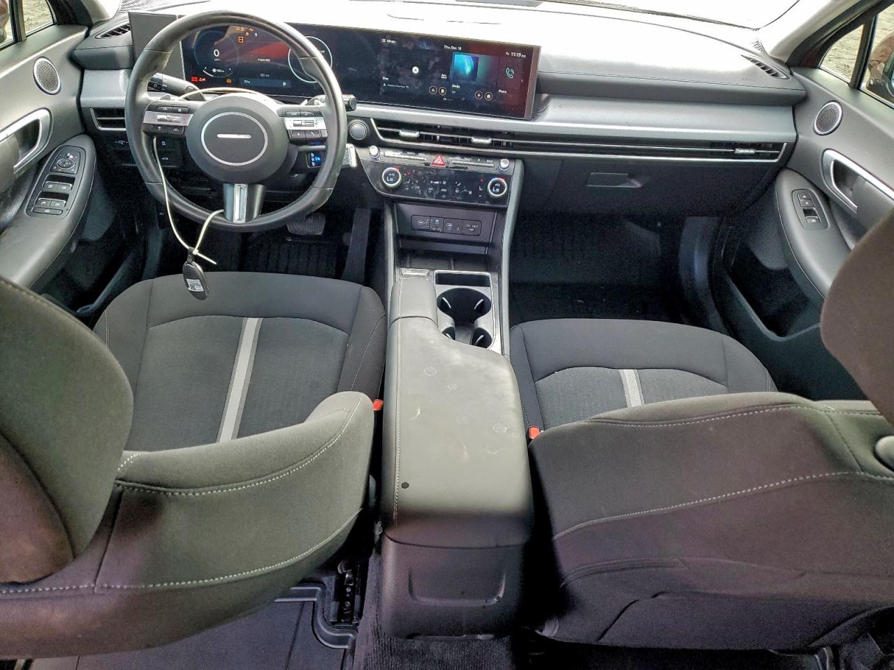 2024 HYUNDAI SONATA SEL photo 15