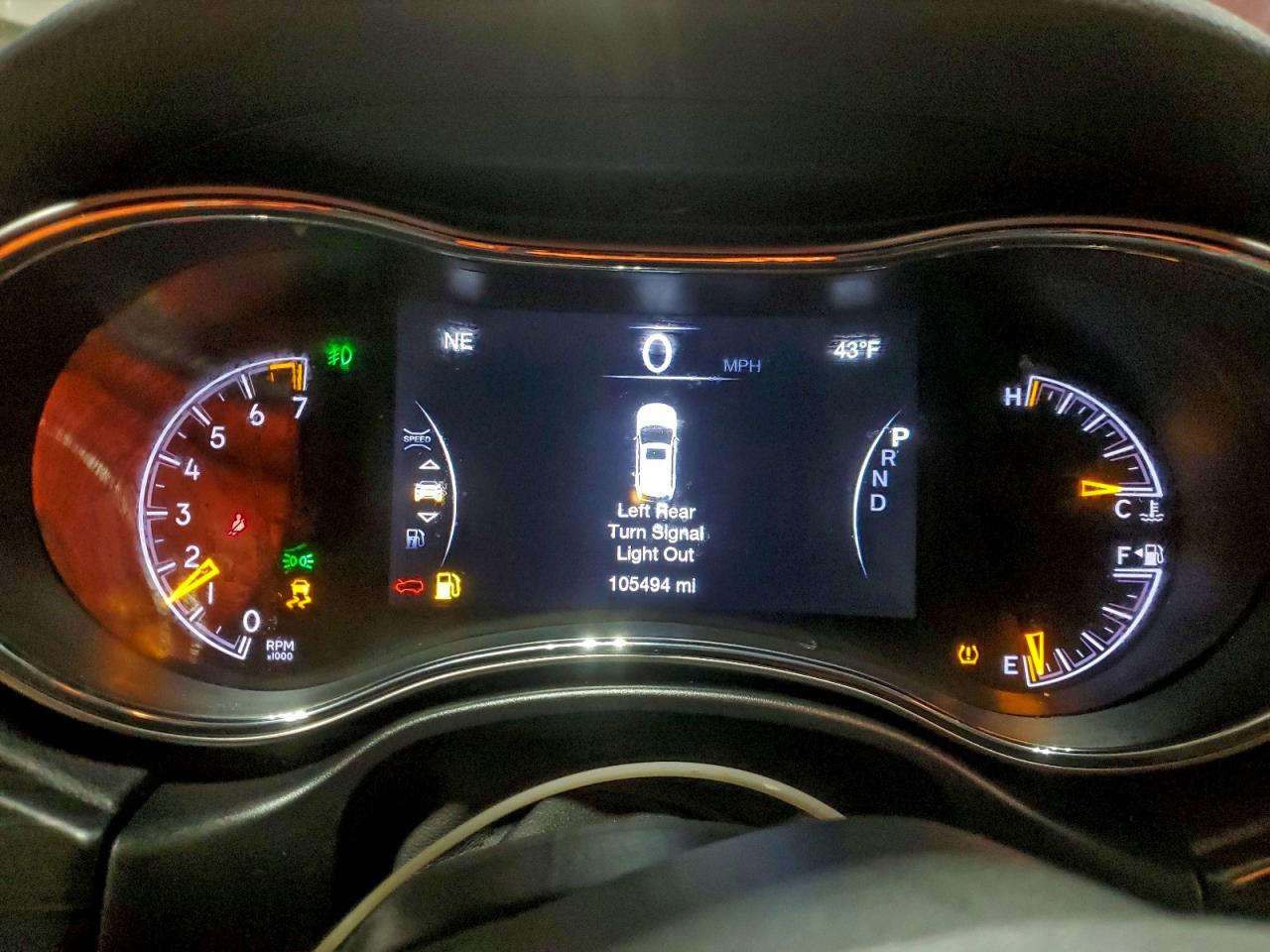 2019 JEEP GRAND CHEROKEE LAREDO photo 17