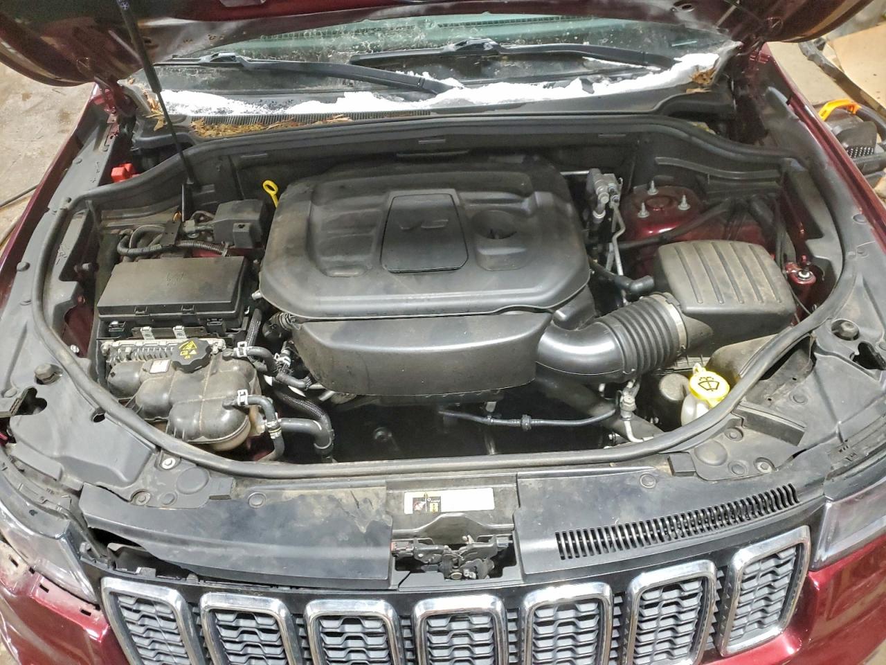 2019 JEEP GRAND CHEROKEE LAREDO photo 23