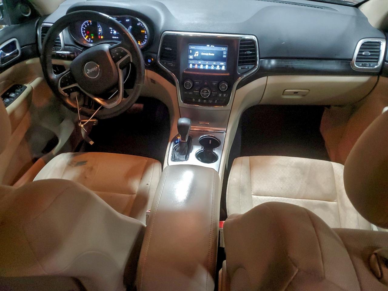 2019 JEEP GRAND CHEROKEE LAREDO photo 15