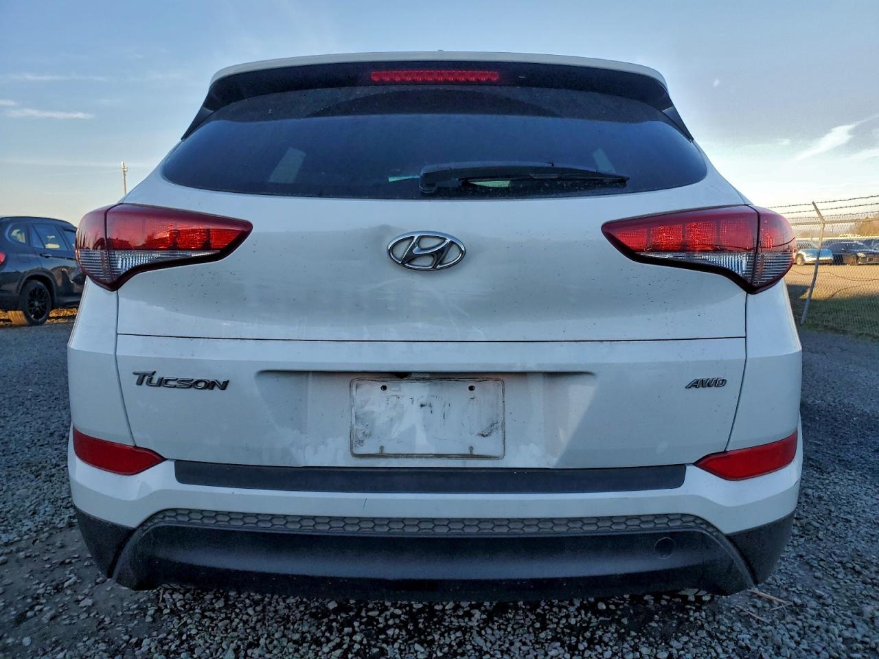 2017 HYUNDAI TUCSON LIMITED photo 6