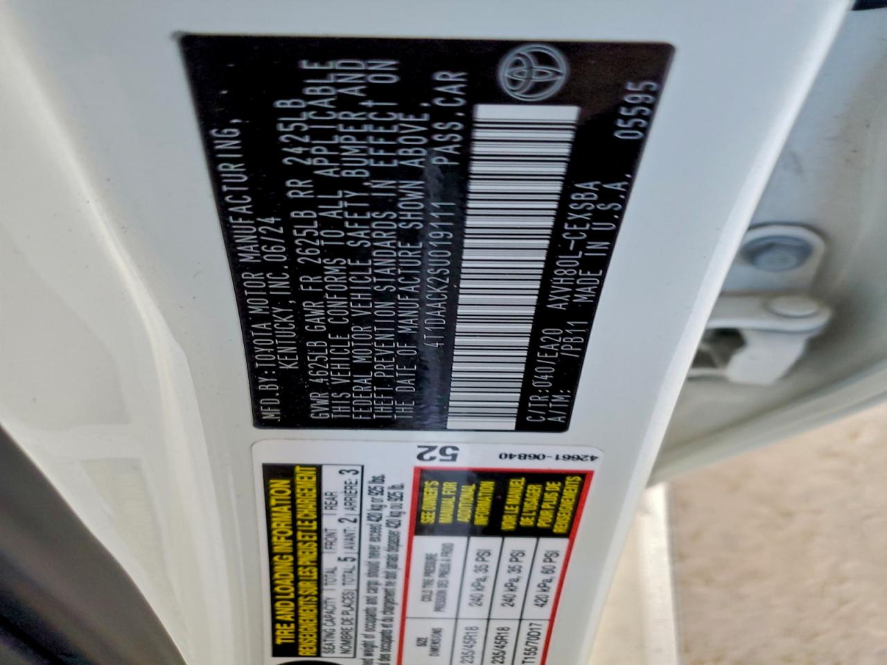 2025 TOYOTA CAMRY XSE photo 34