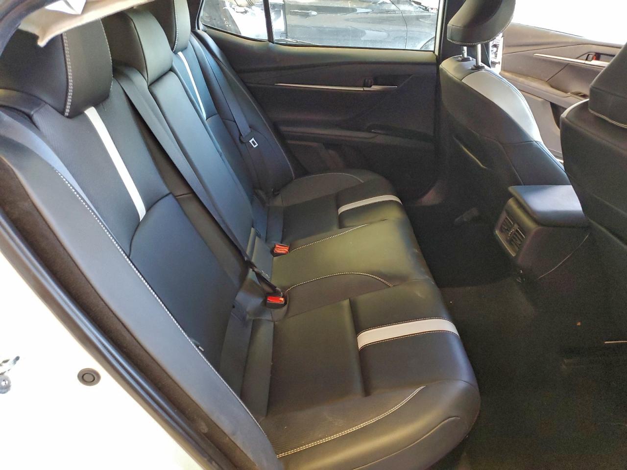 2025 TOYOTA CAMRY XSE photo 28