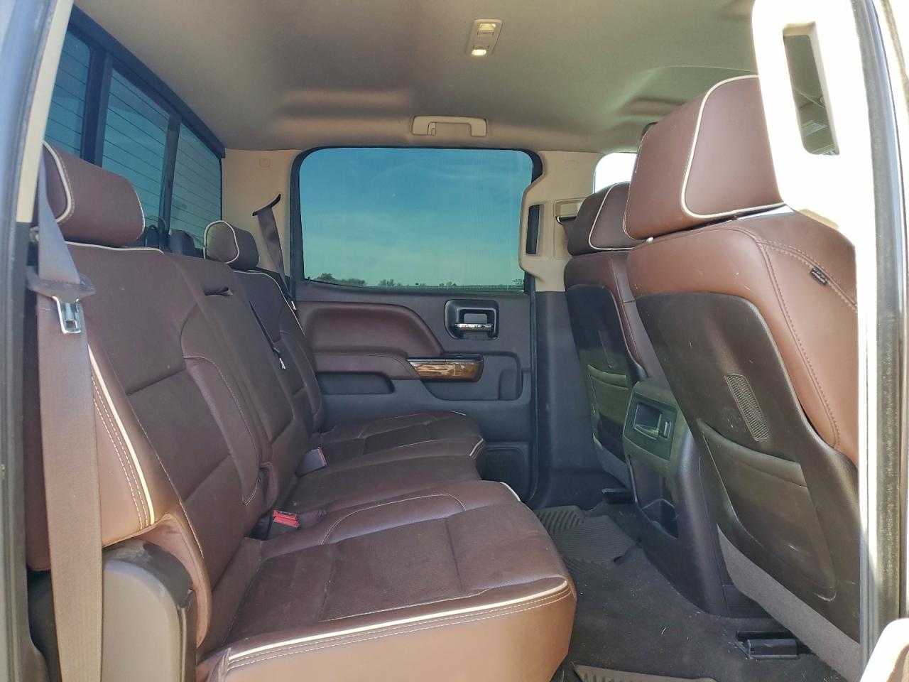 2015 CHEVROLET SILVERADO K2500 HIGH COUNTRY photo 28