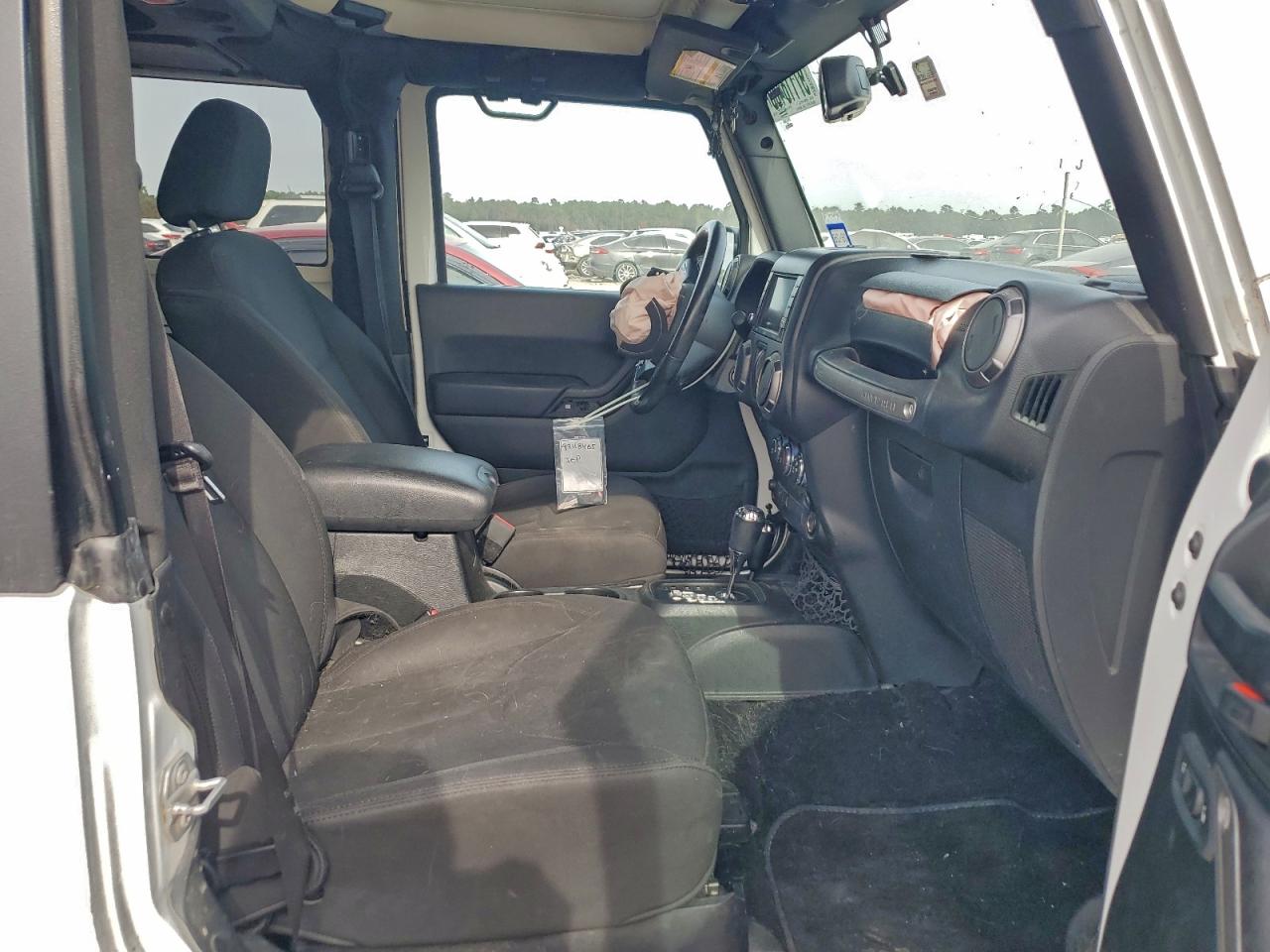 2017 JEEP WRANGLER SPORT photo 28