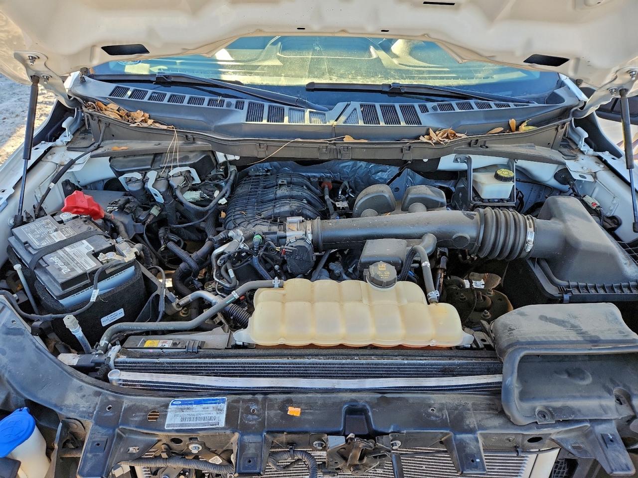 2021 FORD F150 photo 21