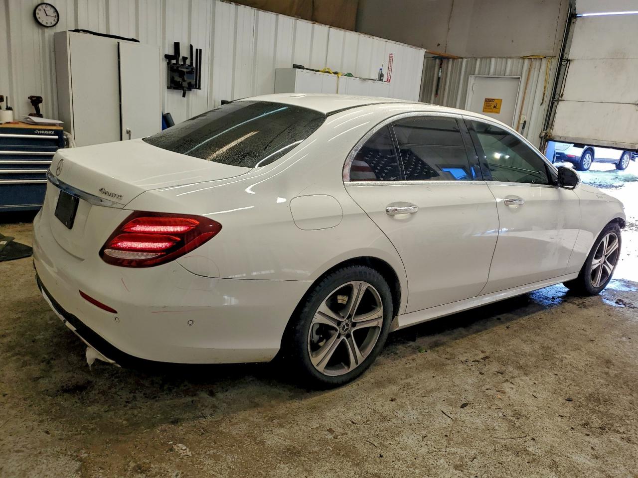 2018 MERCEDES-BENZ E 300 4MATIC photo 3