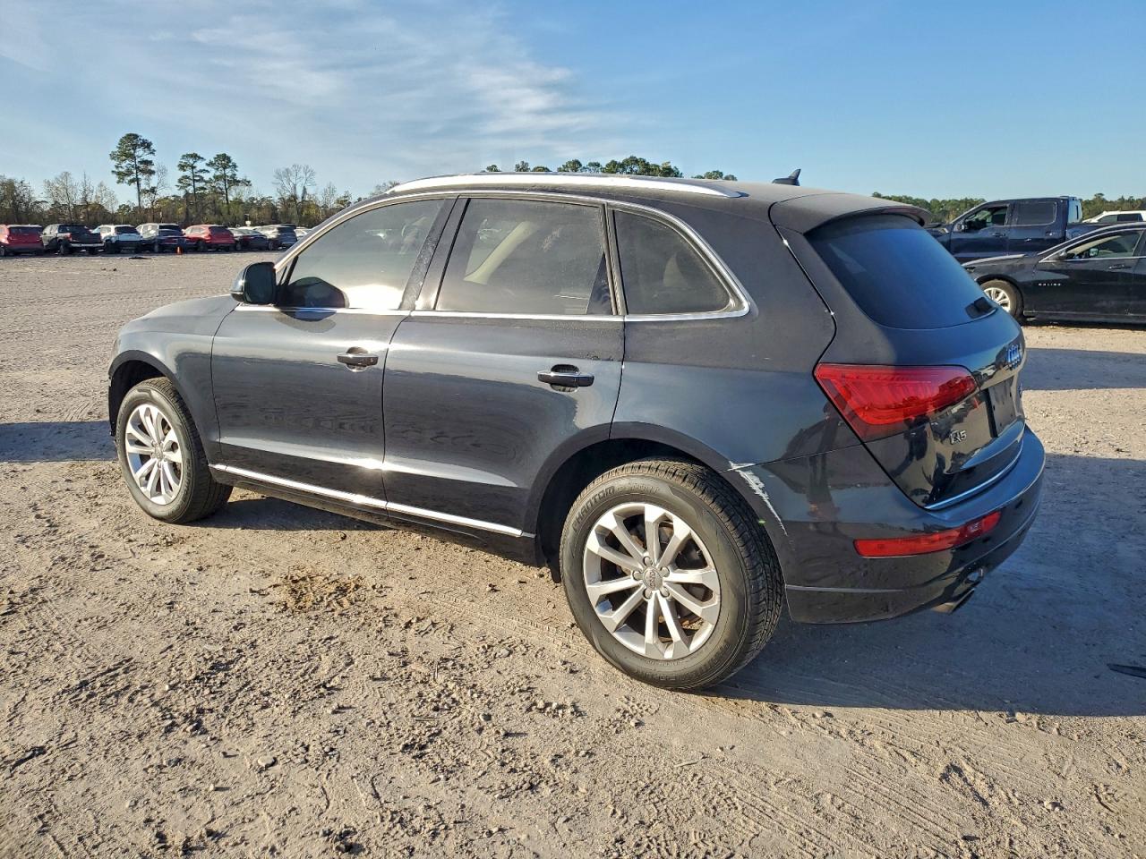 2017 AUDI Q5 PREMIUM photo 2
