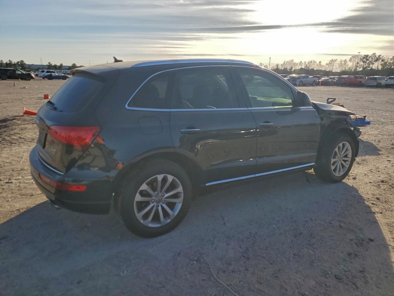 2017 AUDI Q5 PREMIUM photo 3