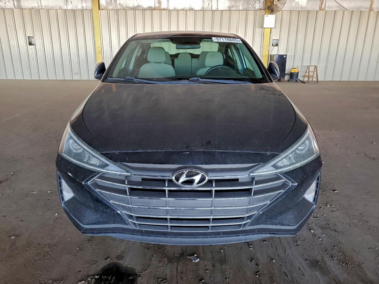 2019 HYUNDAI ELANTRA SE photo 5