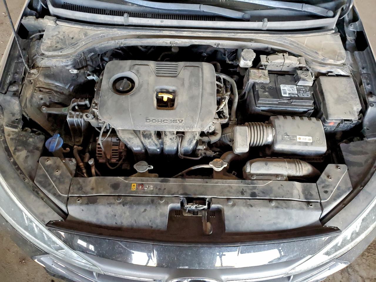 2019 HYUNDAI ELANTRA SE photo 11