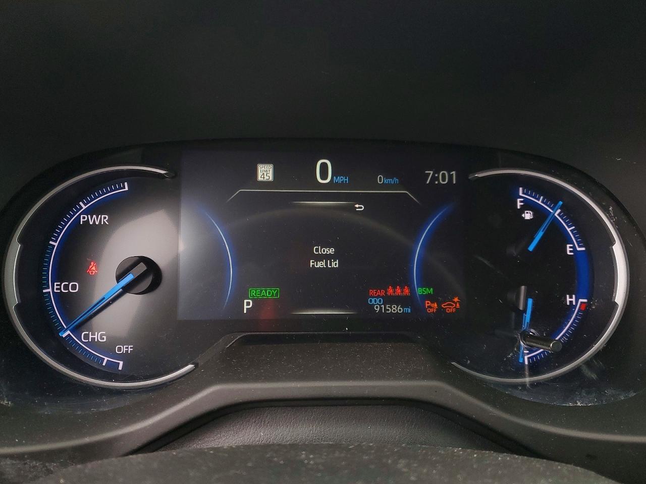 2022 TOYOTA RAV4 XSE photo 33