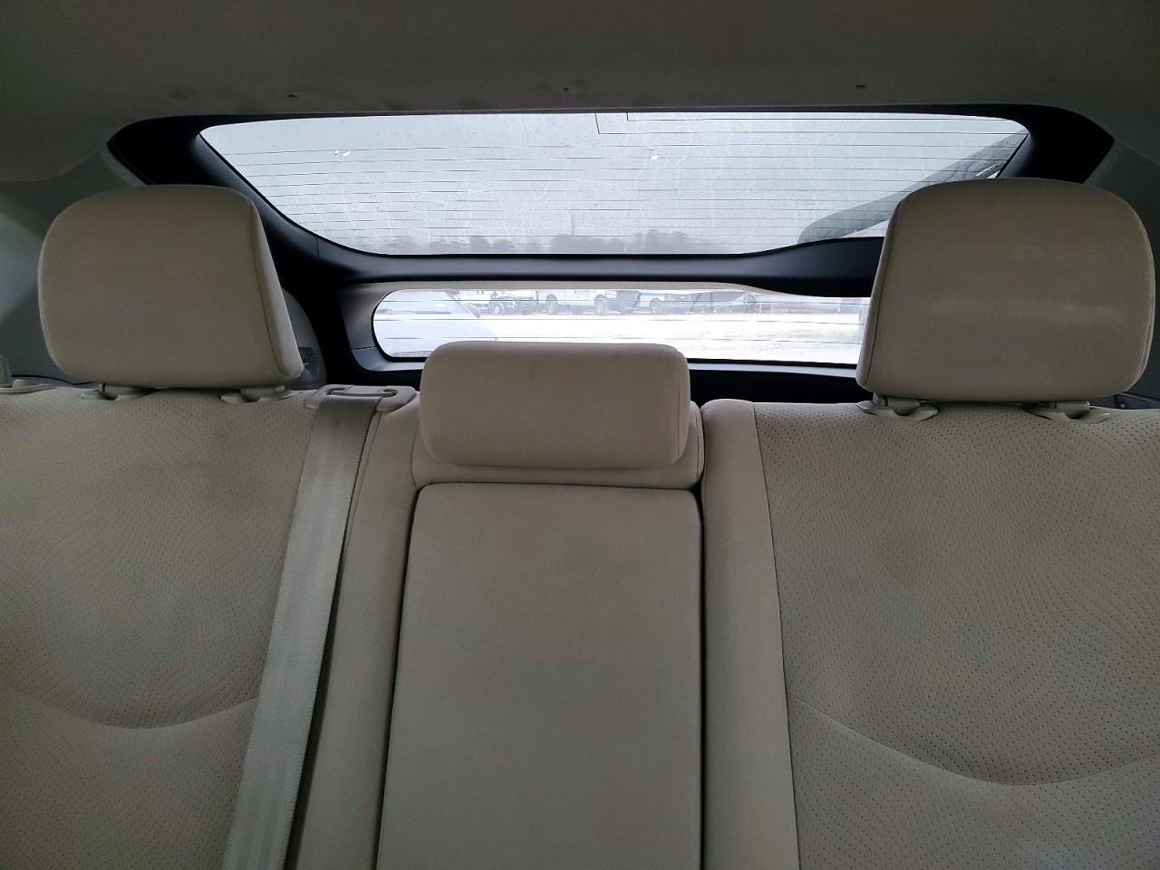 2013 TOYOTA PRIUS photo 10