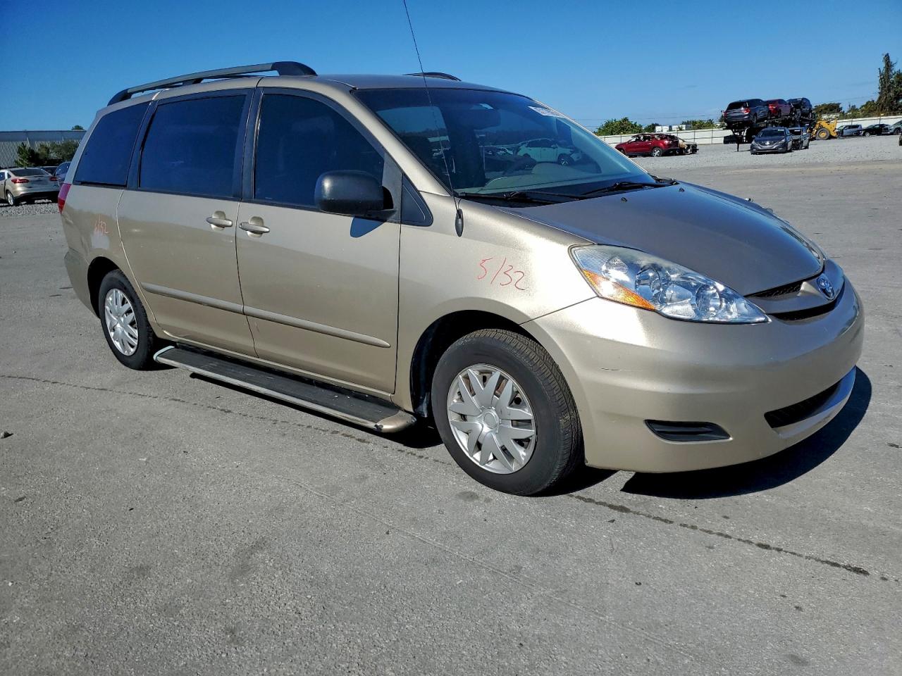 2006 TOYOTA SIENNA CE photo 10