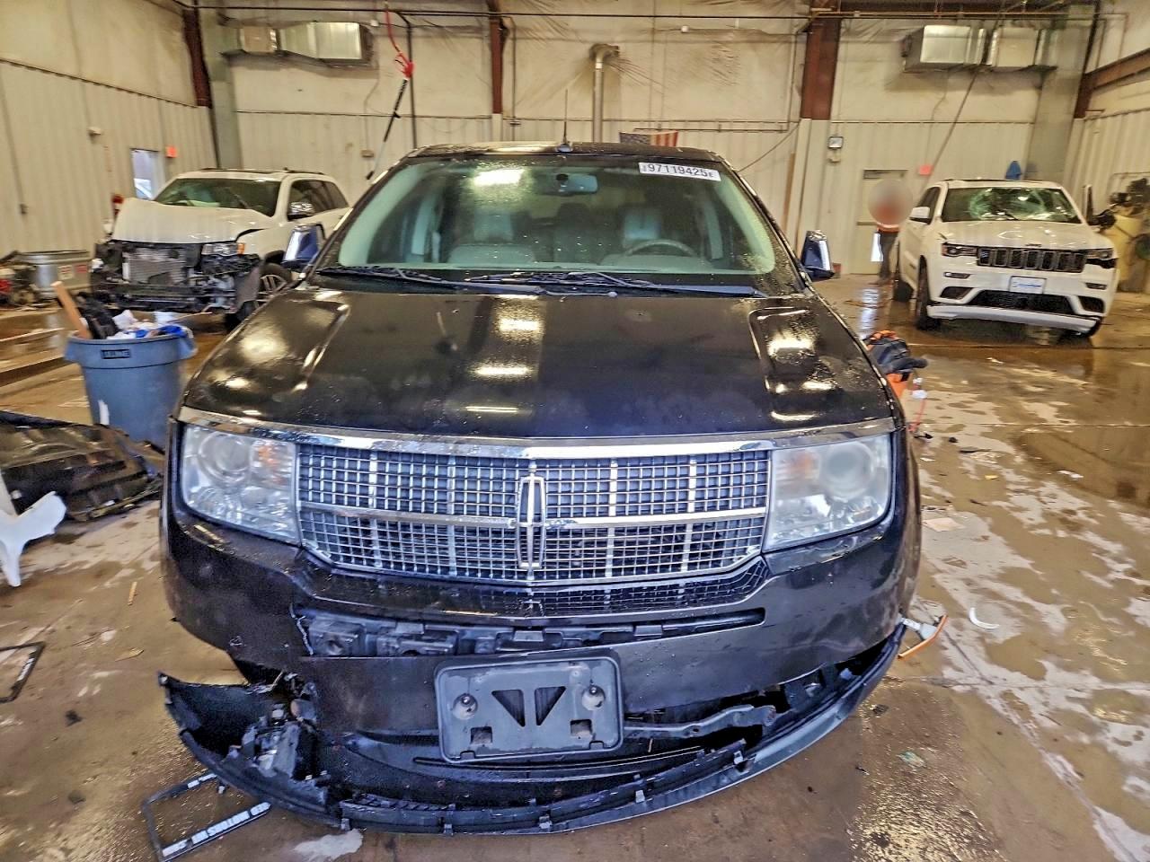2010 LINCOLN MKX photo 5
