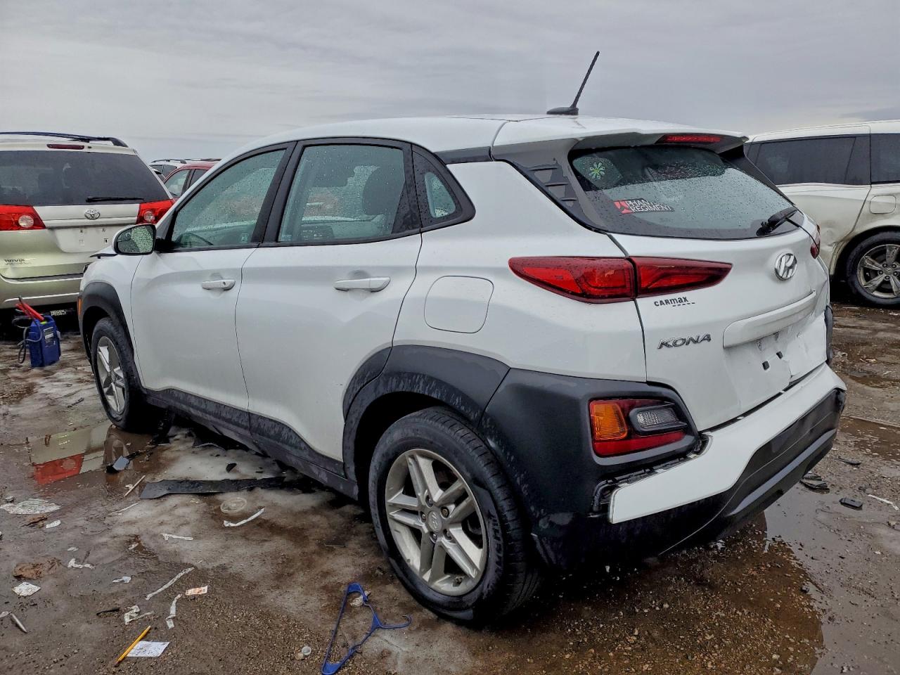 2020 HYUNDAI KONA SE photo 2