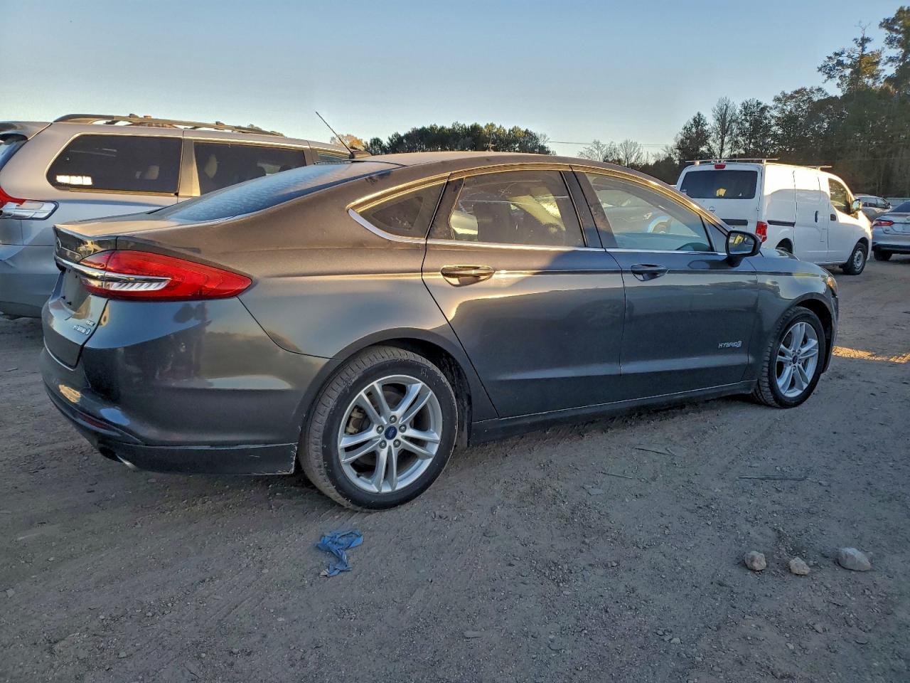 2018 FORD FUSION SE HYBRID photo 3