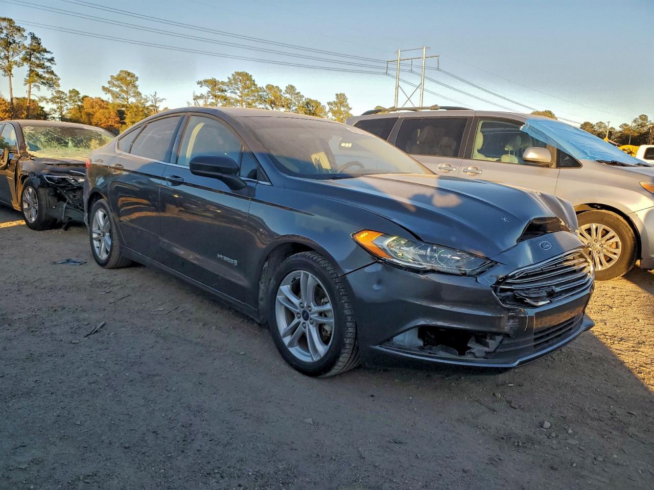 2018 FORD FUSION SE HYBRID photo 4