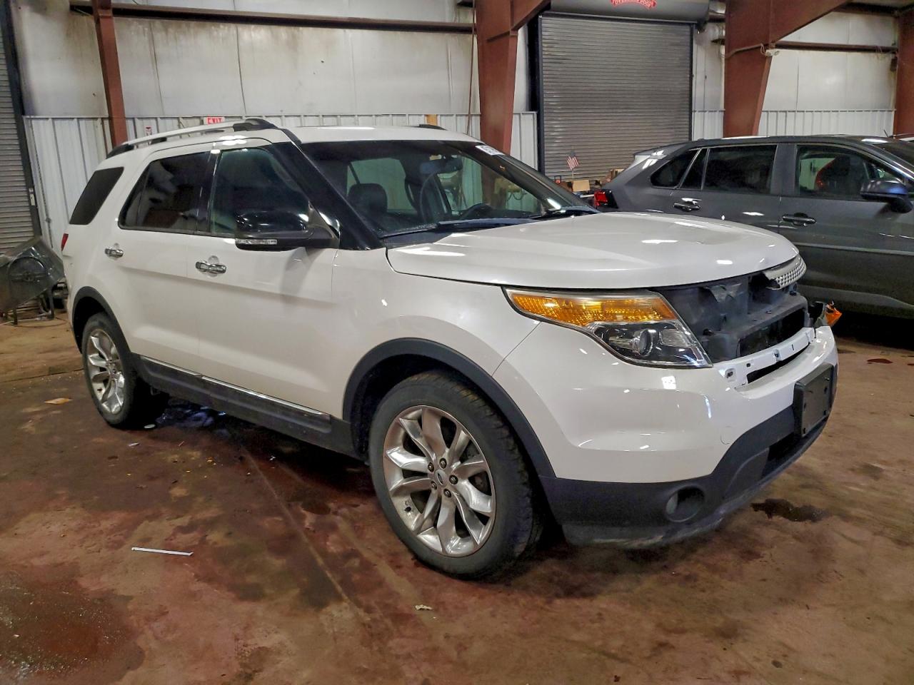 2014 FORD EXPLORER XLT photo 4