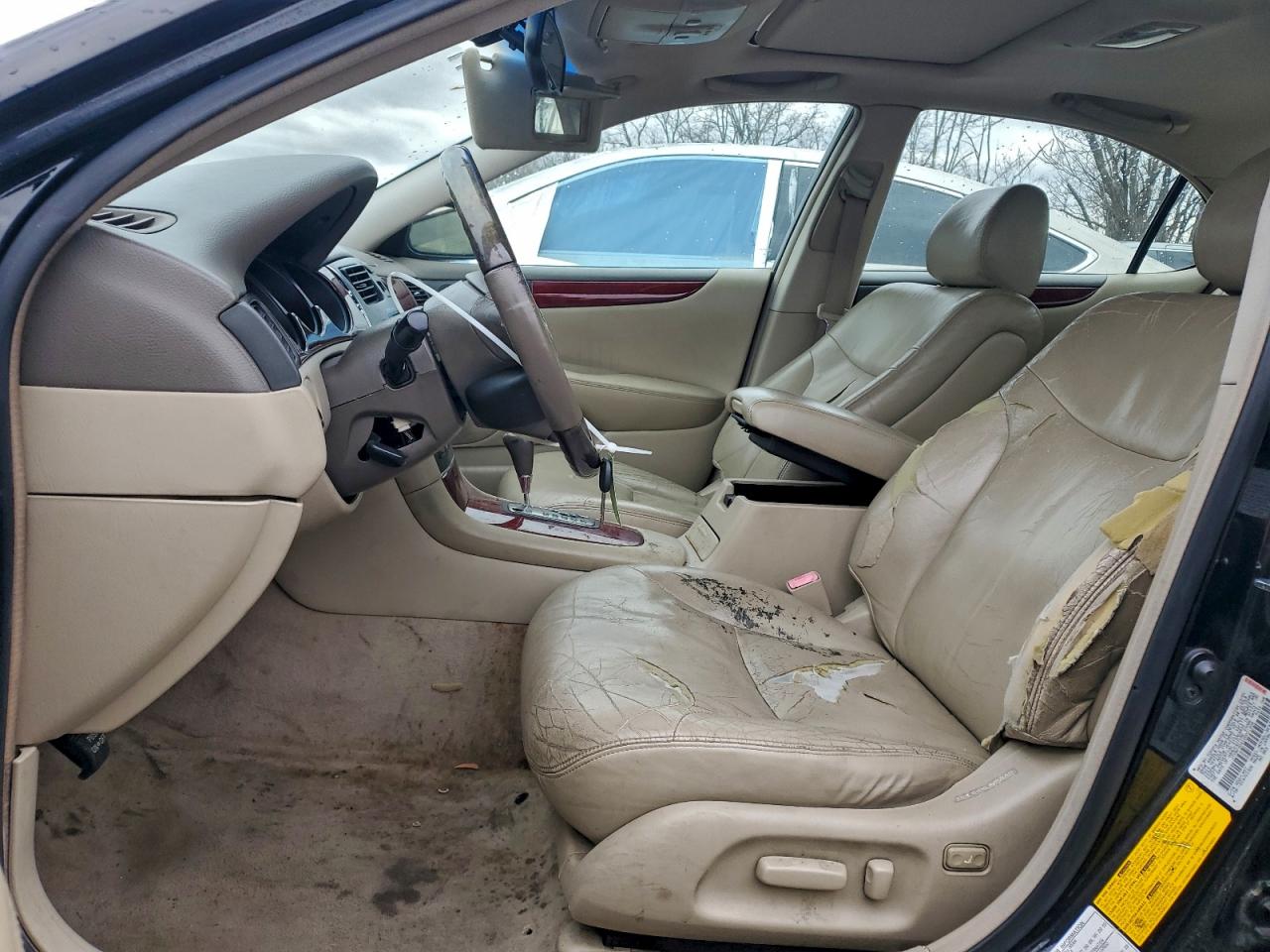 2002 LEXUS ES 300 photo 7